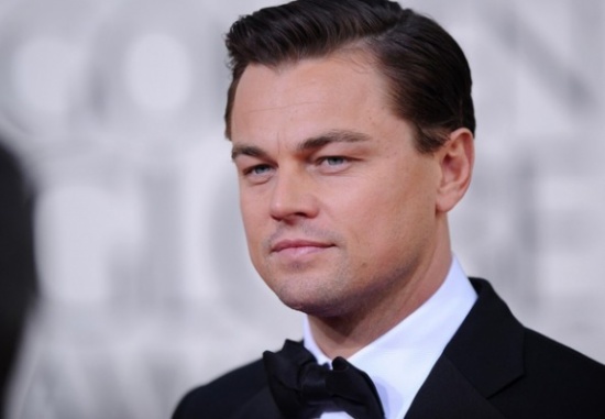 ليوناردو ديكابريو ينجو من.. قرش