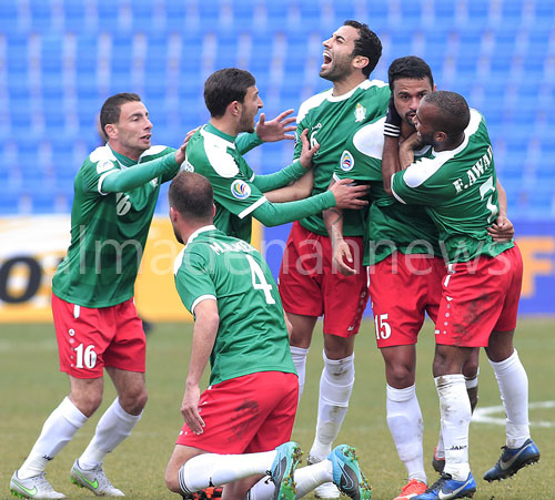 بالفيديو والصور : الوحدات يفوز على الحد البحريني بهدفين آسيوياً