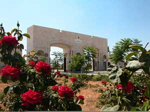 طالبات في الجامعة الهاشمية ينجزن أتمتة الاتصالات الإدارية في الزرقاء طالبات في الجامعة الهاشمية ينجزن أتمتة الاتصالات الإدارية في الزرقاء