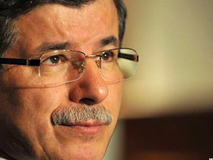 أوغلو: لا نريد بحث التدخل العسكري في سوريا لكن تركيا مستعدة لأي احتمال