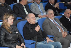 معرض للمصور "زهراب" تخلد لحظات إنسانية في مسيرة الراحل الحسين في الجامعة الهاشمية معرض للمصور "زهراب" تخلد لحظات إنسانية في مسيرة الراحل الحسين في الجامعة الهاشمية