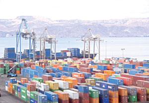 اتفاقية تعاون بين شركة ميناء حاويات العقبة ومركز تطوير الاعمال الاردني  