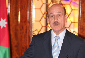 وزير الثقافة يلتقي وفدا من اهالي عجلون وزير الثقافة يلتقي وفدا من اهالي عجلون