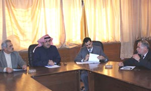 الملحق الثقافي الكويتي يلتقي الطلبة الكويتيين في كلية الهندسة التكنولوجية الملحق الثقافي الكويتي يلتقي الطلبة الكويتيين في كلية الهندسة التكنولوجية