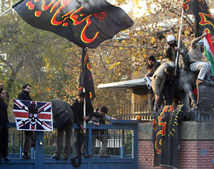 عقوبات غربية ومظاهرات بطهران 