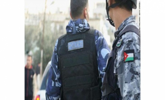الأردن : كاميرات صغيرة الحجم على صدور وأكتاف رجال الشرطة الأردن : كاميرات صغيرة الحجم على صدور وأكتاف رجال الشرطة
