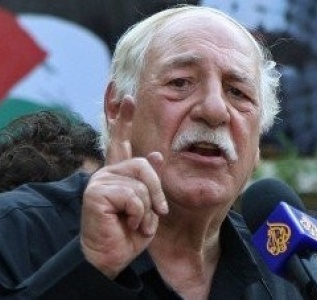 528 شهيداً فلسطينياً و35 ألف معتقل منذ بداية الثورة السورية وشبيحة جبريل يقاتلون " الحر " 528 شهيداً فلسطينياً و35 ألف معتقل منذ بداية الثورة السورية وشبيحة جبريل يقاتلون " الحر "