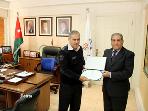 دائرة الجمارك تدرج شركة جديدة لبرنامج القائمة الذهبية