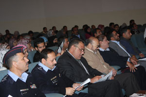 عمادة شؤون طلبة مؤتة تقيم مؤتمراً للسلامة المرورية عمادة شؤون طلبة مؤتة تقيم مؤتمراً للسلامة المرورية