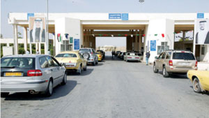 حركة شحن طبيعية بين الاردن وسوريا عبر حدود جابر  