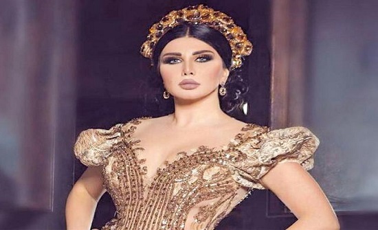 جيني إسبر تخطف الأنظار بالجلد المثير بحلقة جديدة من رحلة الملايين(صور) جيني إسبر تخطف الأنظار بالجلد المثير بحلقة جديدة من رحلة الملايين(صور)