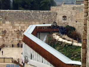 الخارجية والاوقاف يتابعان موضوع جسر تلة باب المغاربة 