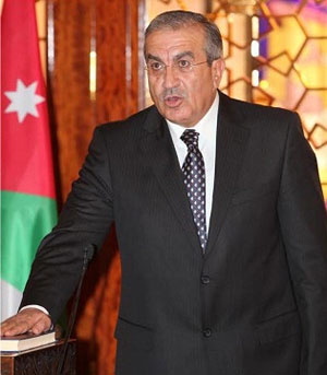 وزير البلديات يطلع على واقع بلديات محافظة مادبا 