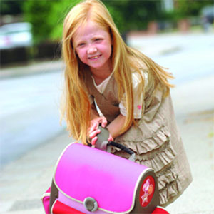  الحقيبة المدرسية الثقيلة تسبب امراضا وتشوهات شديدة للطلبة  