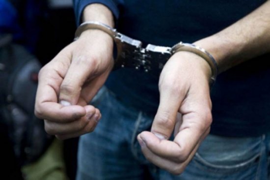 القبض على صاحب اسبقيات " خطير جدا " ..بحقه 13 طلبا جرميا