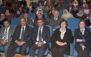 وزير التربية يدعو الى الاستمرار في توفير التعليم الأساسي للجميع وزير التربية يدعو الى الاستمرار في توفير التعليم الأساسي للجميع