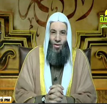 حكم تقبيل المصحف ؟