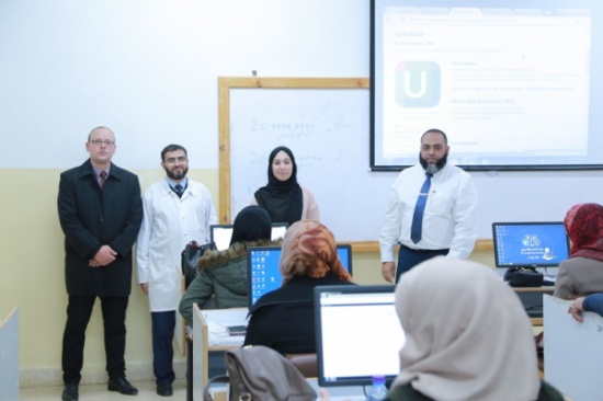 محاضرة حول قاعده البيانات UpToDate في جامعة الزرقاء محاضرة حول قاعده البيانات UpToDate في جامعة الزرقاء