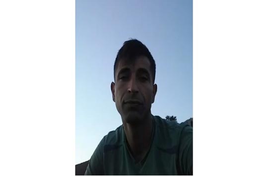منعوه من رؤية طفله فقتل زوجته وانتحر مباشرة عبر "فيسبوك" منعوه من رؤية طفله فقتل زوجته وانتحر مباشرة عبر "فيسبوك"