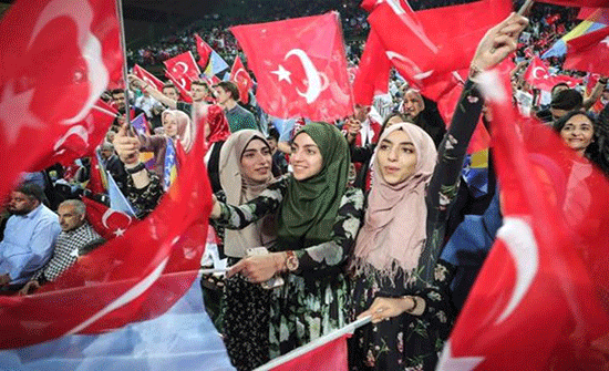 التايمز: هكذا كان المهرجان الانتخابي لأردوغان بالبوسنة