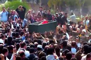 40 قتيلا ودعوات للتظاهر بسوريا 40 قتيلا ودعوات للتظاهر بسوريا