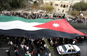 مهرجان تأييد وولاء في مختلف محافظات المملكة وتوتر بين الاسلامين ومواطنيين ( صور ) مهرجان تأييد وولاء في مختلف محافظات المملكة وتوتر بين الاسلامين ومواطنيين ( صور )
