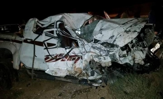 وفاتان و3 اصابات اثر تصادم 3 مركبات على الطريق الصحراوي وفاتان و3 اصابات اثر تصادم 3 مركبات على الطريق الصحراوي