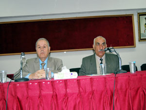 رئيس جامعة جرش يلتقي الإداريين في الجامعة