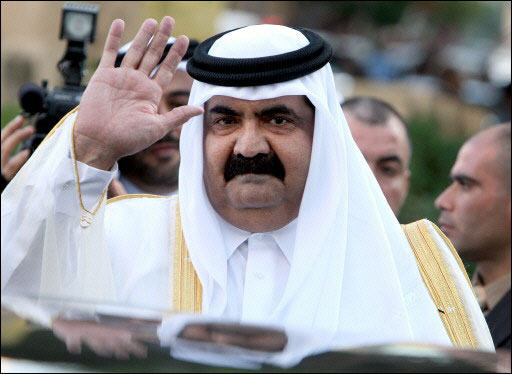 أمير قطر يقترح ارسال قوات عربية الى سوريا