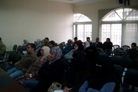 شباب كلنا الاردن في الزرقاء وتجمع لجان المرأة تعاون واشراكة مستمرة 