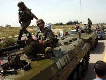 الجيش السوري يقصف أحياء بحمص