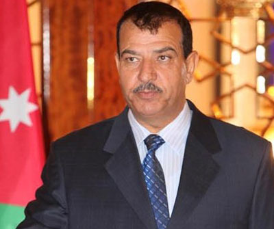 الرعود يدعو الحكام الاداريين للنزول للميدان وتلمس قضايا المواطنين الرعود يدعو الحكام الاداريين للنزول للميدان وتلمس قضايا المواطنين