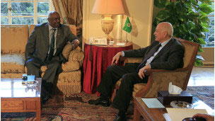 الدابي يسلِّم السبت تقريره للعربي لطرحه على الوزراء العرب الأحد