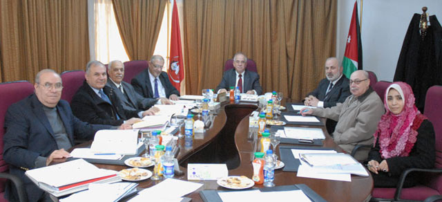 مجلس أمناء الجامعة الهاشمية ينسب برفع نسبة العلاوة الجامعية وحوافز البرنامج غير العادي