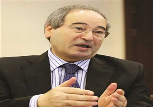دمشق تسلم السفير الروسي صحافياً المانياً دخل بطريقة "غير شرعية" دمشق تسلم السفير الروسي صحافياً المانياً دخل بطريقة "غير شرعية"