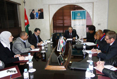 وفد من جنوب أفريقيا يطلع على تجربة ديوان المظالم