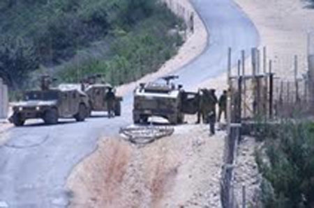 دوريات اسرائيلية مؤللة على الحدود وطيران فوق مزارع شبعا  