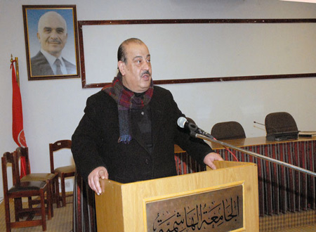 الجامعة الهاشمية تعمل على تدريب (1500) طالب وطالبة على مهارات المناظرة ( صور )
