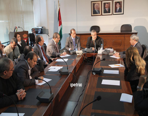 وزير الزراعة يحاضر في كلية الدفاع الوطني وزير الزراعة يحاضر في كلية الدفاع الوطني