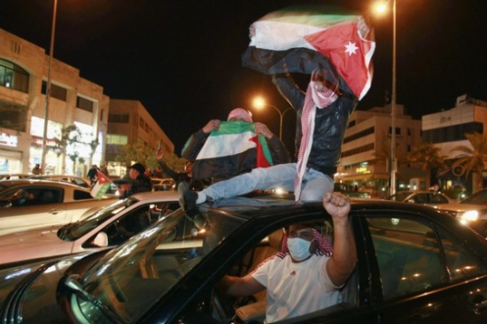المفرق : 3 إصابات في احتفال مواطنين بفوز النشامى المفرق : 3 إصابات في احتفال مواطنين بفوز النشامى