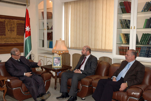 بحث التعاون في المجالات الوقفية بين الاردن وفلسطين 