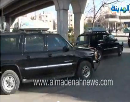 موكب محمود عباس على دوار صويلح ( فيديو ) موكب محمود عباس على دوار صويلح ( فيديو )