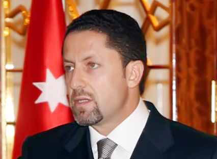 وزير النقل يبحث مع شركات الطيران صعوباتها المالية والتشغيلية 