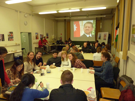 طلبة الجامعة الألمانية الأردنية ينظمون أمسية أردنية في جامعة غوتنغن الألمانية ( صور )