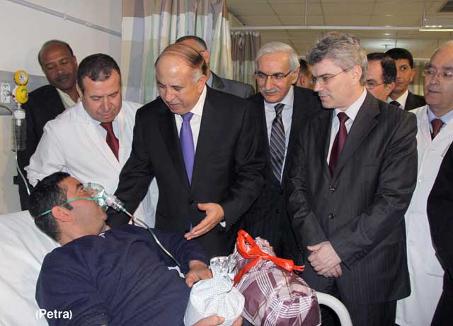 الصحة تطلق مبادرة الابتسامة في مستشفياتها 