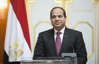 الرئيس المصري يلتقي بعدد من رؤساء وفود الدول المشاركة في القمة العربية