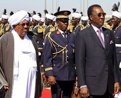 تنبيه لمبعوث دارفور بعد لقائه البشير