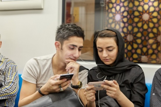 الحوت الأزرق أمرها بالإنتحار ففعلت.. ماذا عن صديقتها 'زينب'؟ الحوت الأزرق أمرها بالإنتحار ففعلت.. ماذا عن صديقتها 'زينب'؟