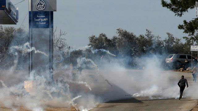 إصابة 11 بينهم فرنسية بنيران الجيش الإسرائيلي