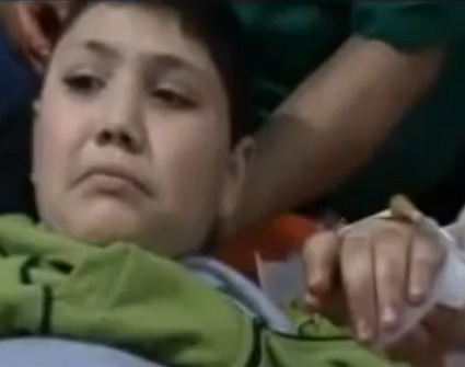 مشاهد بشعة من مجازر النظام السوري ( فيديوهات ننصح بعدم مشاهدتها ) مشاهد بشعة من مجازر النظام السوري ( فيديوهات ننصح بعدم مشاهدتها )